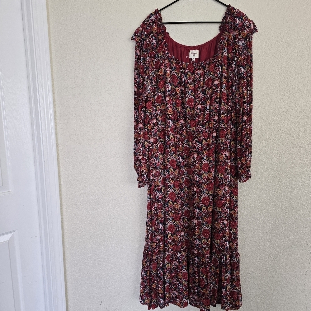 Hayden Los Angeles NWT Floral Print Ruffled Square Neck Midi Dress 2X - Picture 3 of 9
